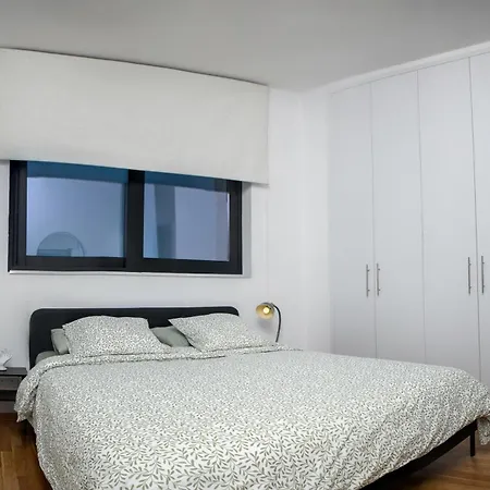 Sunny 1-bedroom - Staysbydais * Larnaca